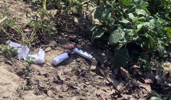 চাঁপাইনবাবগঞ্জে পুলিশ কর্মকর্তার বিরুদ্ধে বিয়ের কথা বলে নারীকে ধর্ষণের অভিযোগ | সারা সপ্তাহের খবর