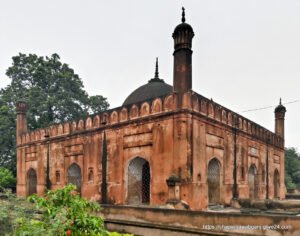 শাহ নেয়ামত উল্লাহ ওয়ালীর সমাধি ভবন, চাঁপাইনবাবগঞ্জ